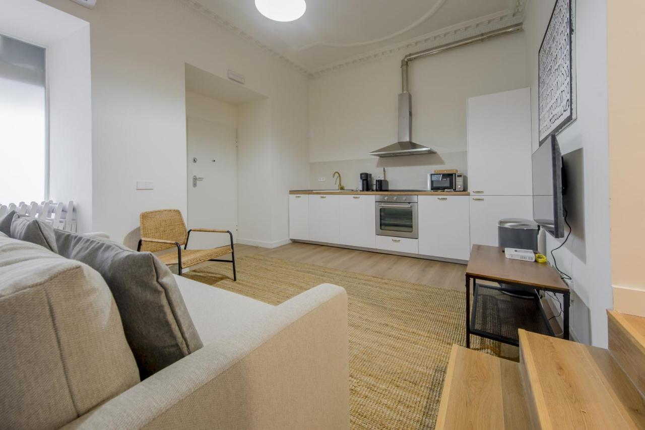 Modern Apt & Cool Interior Design En El Retiro Appartement Madrid Buitenkant foto