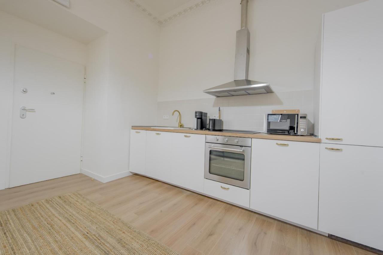 Modern Apt & Cool Interior Design En El Retiro Appartement Madrid Buitenkant foto