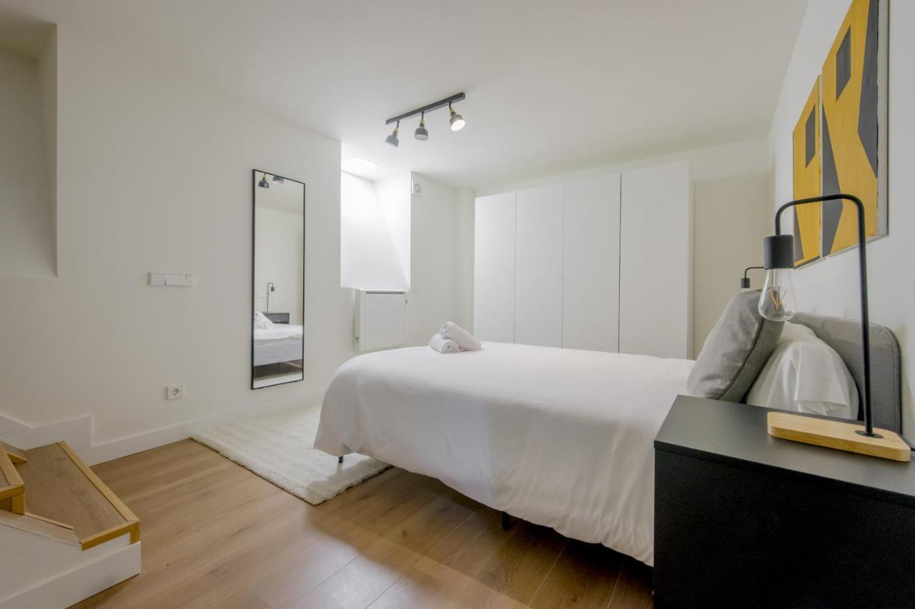 Modern Apt & Cool Interior Design En El Retiro Appartement Madrid Buitenkant foto
