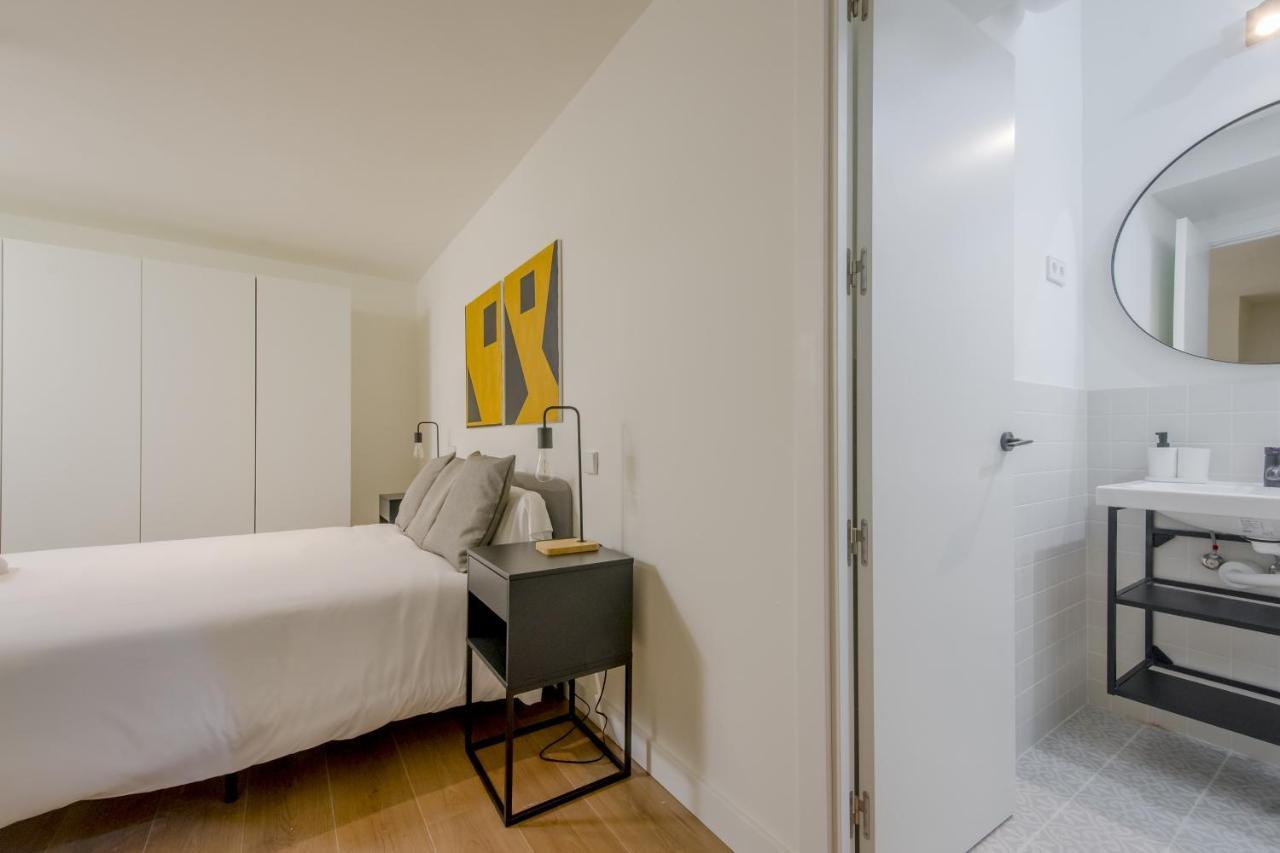 Modern Apt & Cool Interior Design En El Retiro Appartement Madrid Buitenkant foto